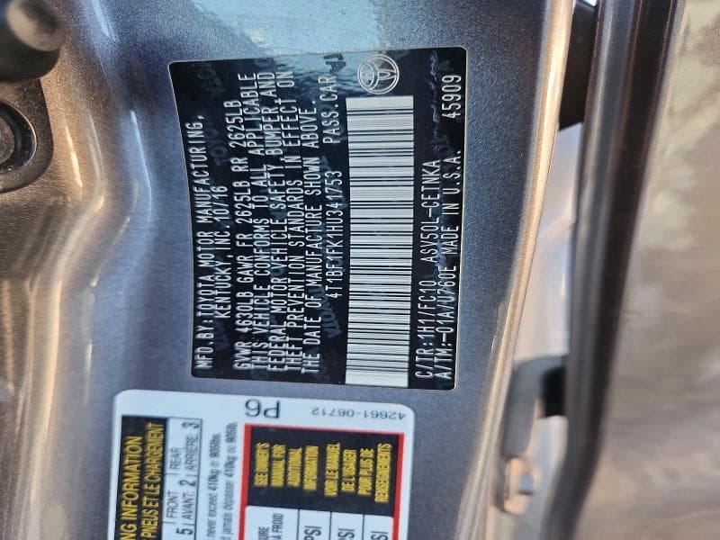 2017 TOYOTA CAMRY LE 12