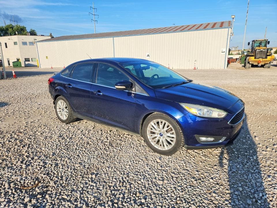 2017 FORD FOCUS TITANIUM 4