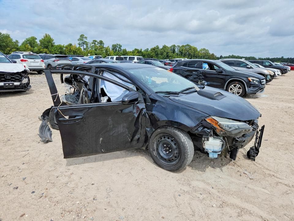 2019 TOYOTA COROLLA LE 4