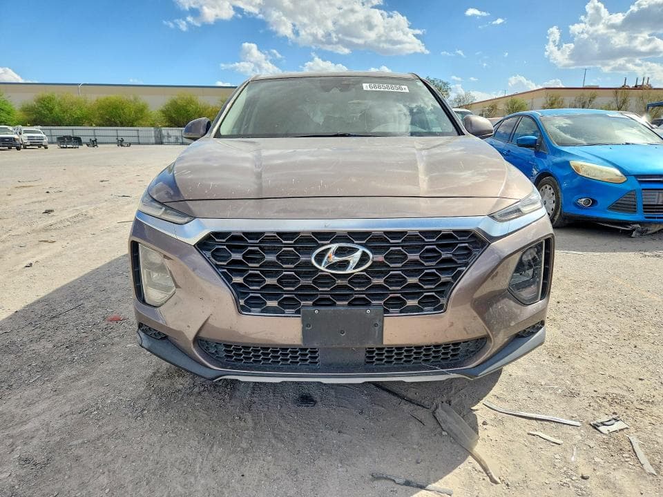 2019 HYUNDAI SANTA FE SE 5