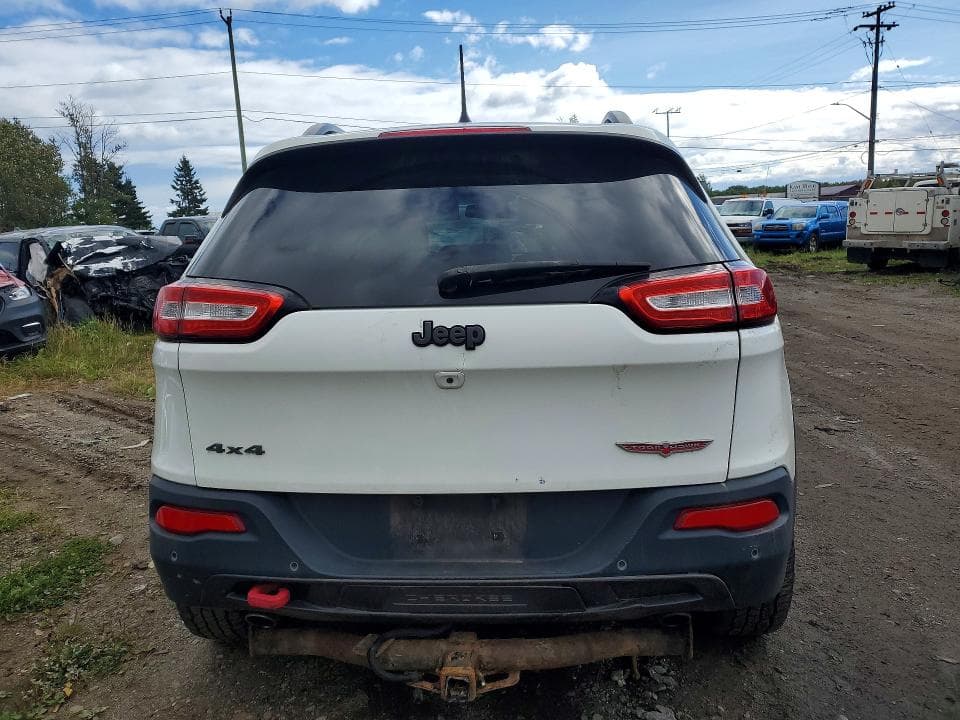 2018 JEEP CHEROKEE TRAILHAWK 6