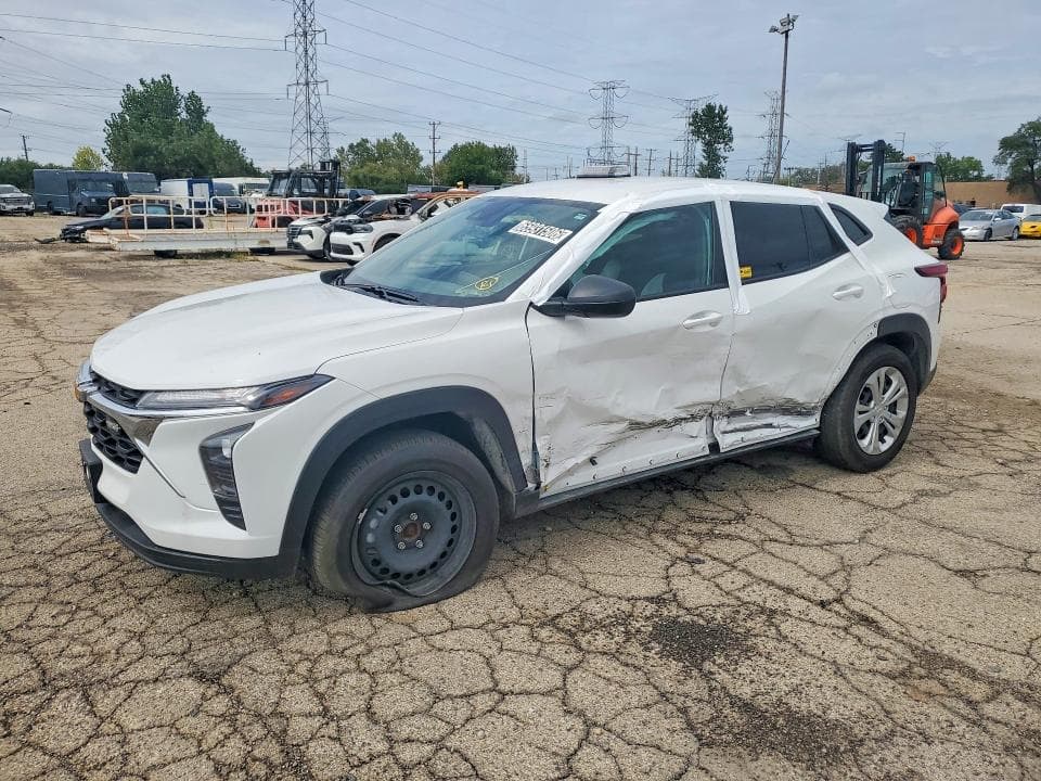 2025 CHEVROLET TRAX LS - 1