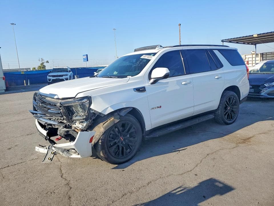 2021 GMC YUKON AT4 - 1