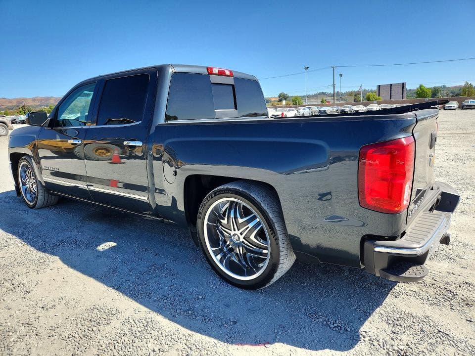 2017 CHEVROLET SILVERADO C1500 LTZ 2