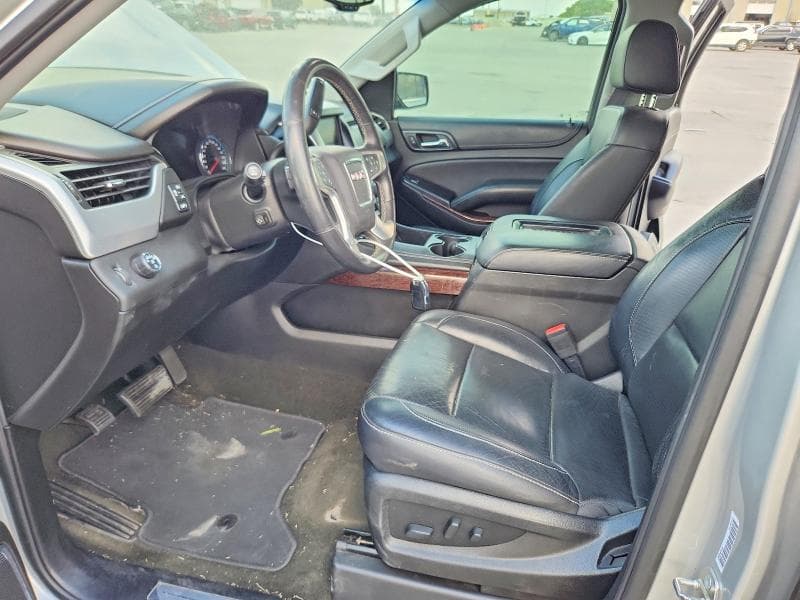 2017 GMC YUKON SLT 7