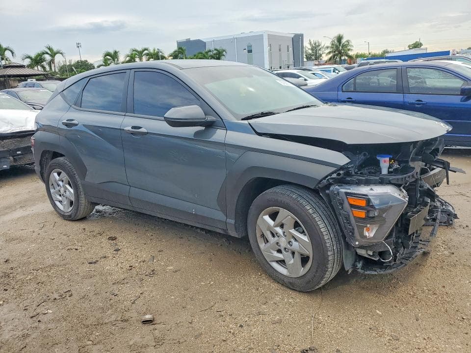 2026 HYUNDAI KONA SE 4