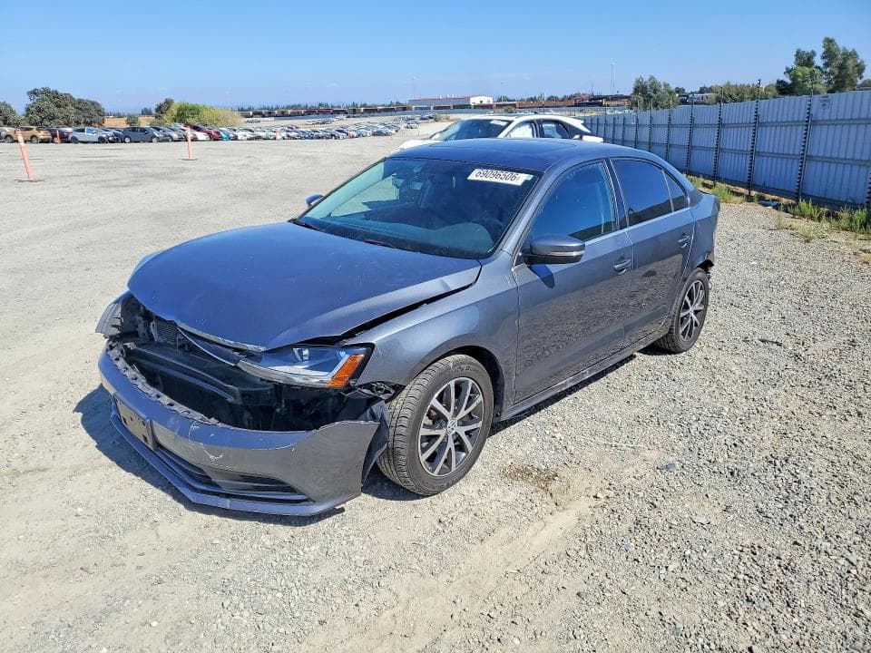 2018 VOLKSWAGEN JETTA SE - 1