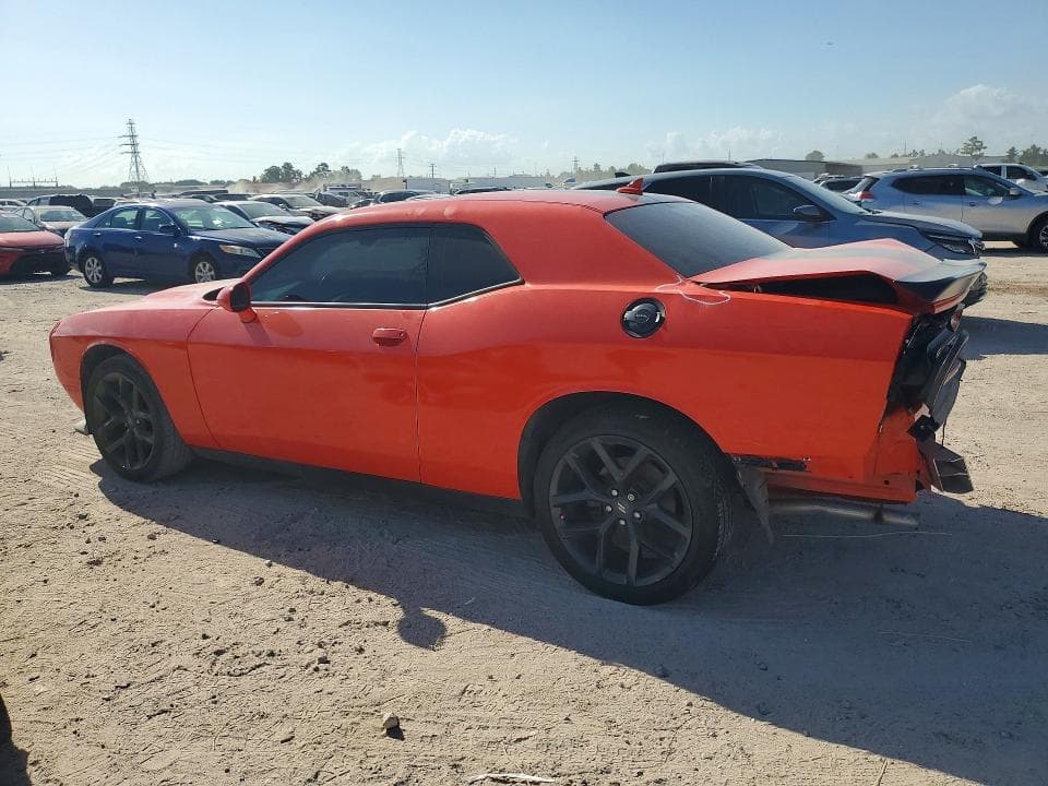 2022 DODGE CHALLENGER SXT 2