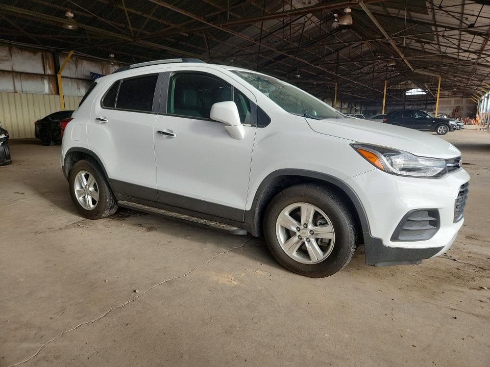2018 CHEVROLET TRAX 1LT 4