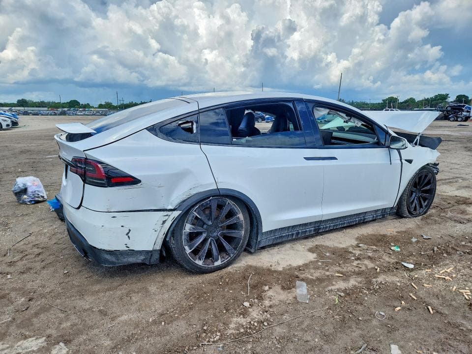 2022 TESLA MODEL X 3