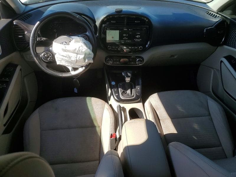 2020 KIA SOUL EX 8