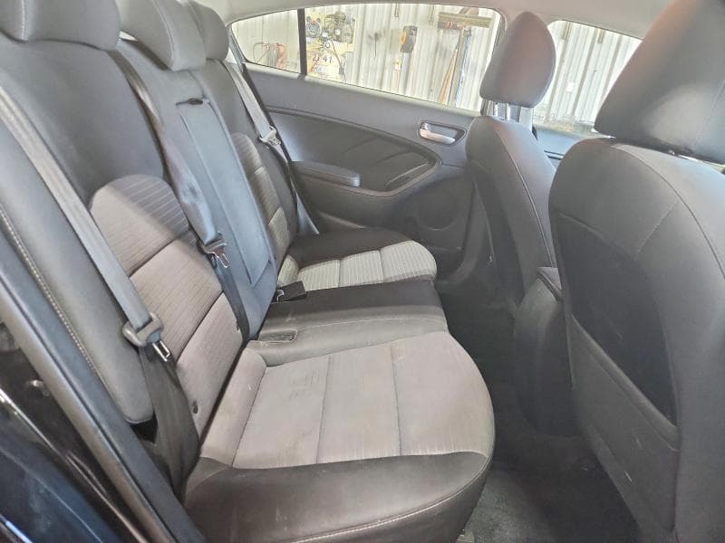 2018 KIA FORTE LX 10
