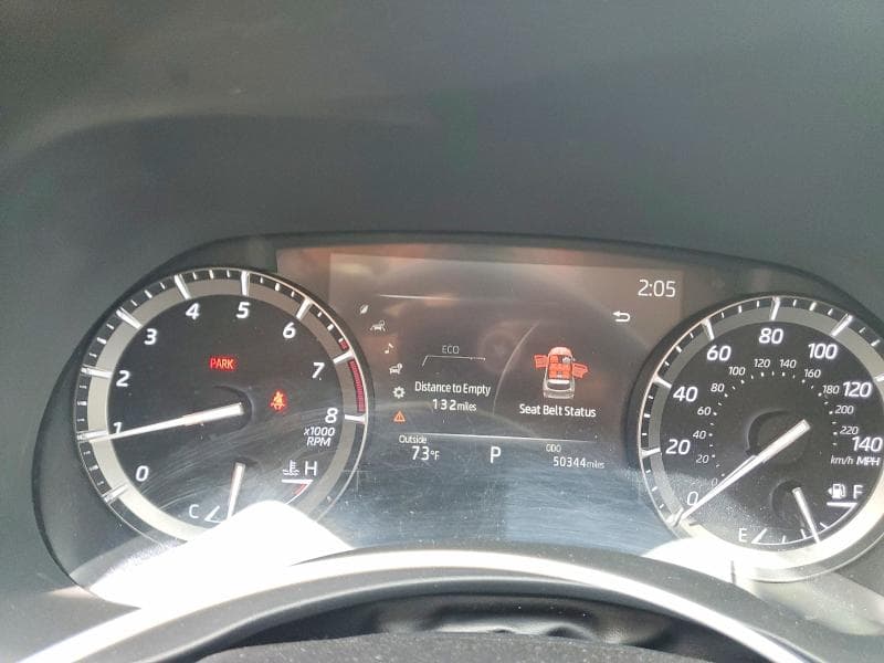 2020 TOYOTA HIGHLANDER XLE 9