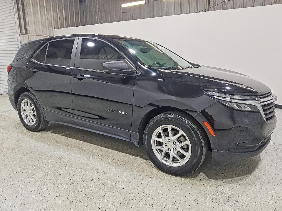 2024 CHEVROLET EQUINOX LS 4