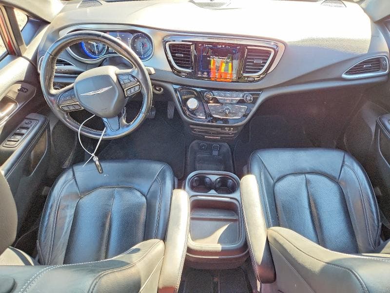 2020 CHRYSLER PACIFICA TOURING L 8