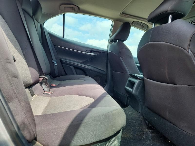 2018 TOYOTA CAMRY HYBRID LE 10