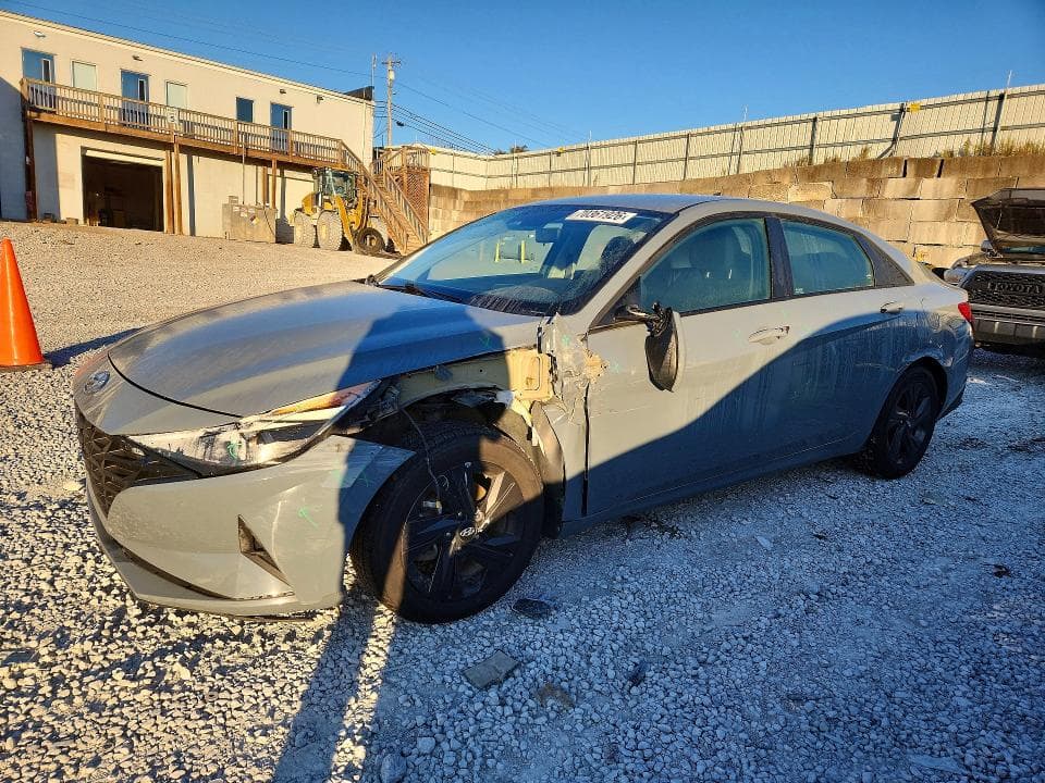 2022 HYUNDAI ELANTRA SEL - 1
