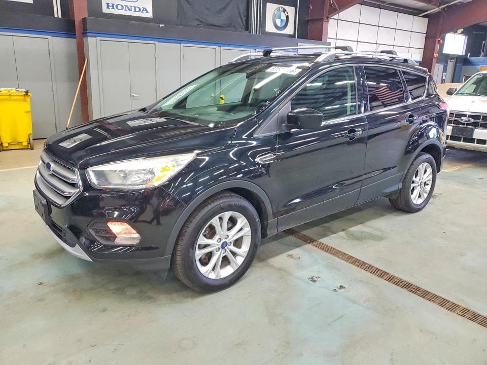 2017 FORD ESCAPE SE - 1