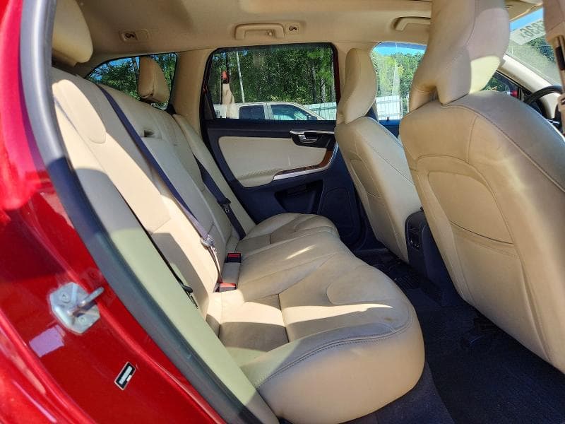 2017 VOLVO XC60 T6 INSCRIPTION 11