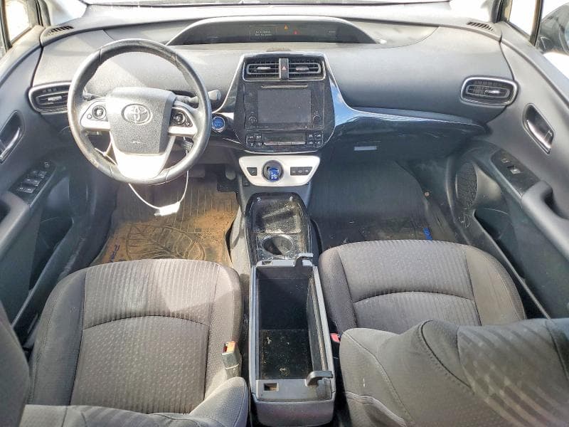 2017 TOYOTA PRIUS PRIME PLUS 8