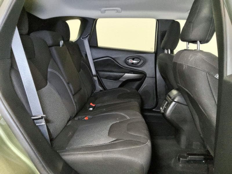 2021 JEEP CHEROKEE LATITUDE 11