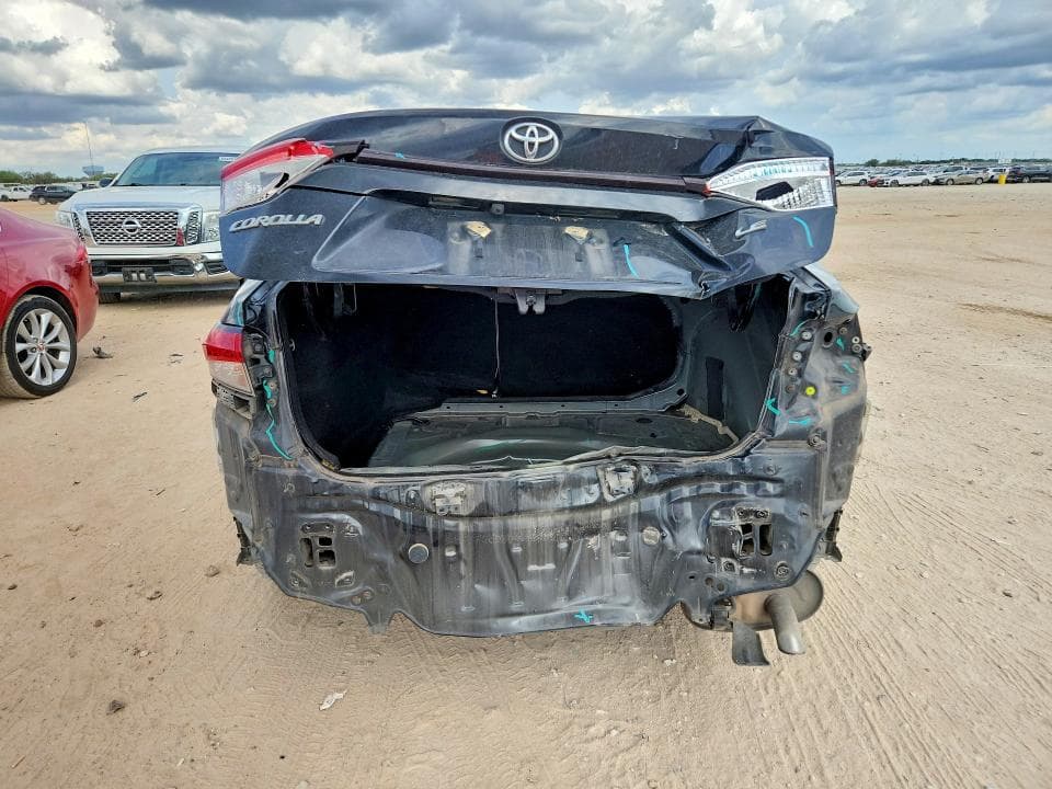 2020 TOYOTA COROLLA LE 6