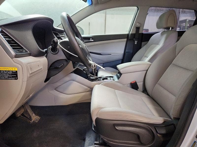 2017 HYUNDAI TUCSON SE 7