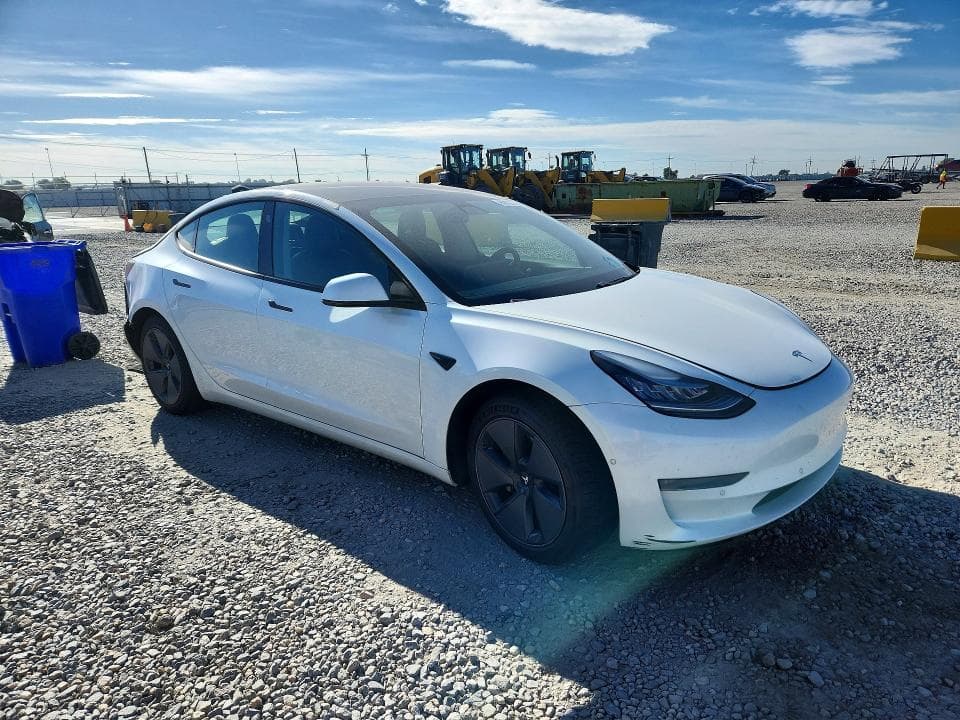 2021 TESLA MODEL 3 4