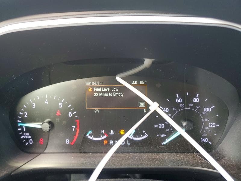 2020 FORD ESCAPE SE 9