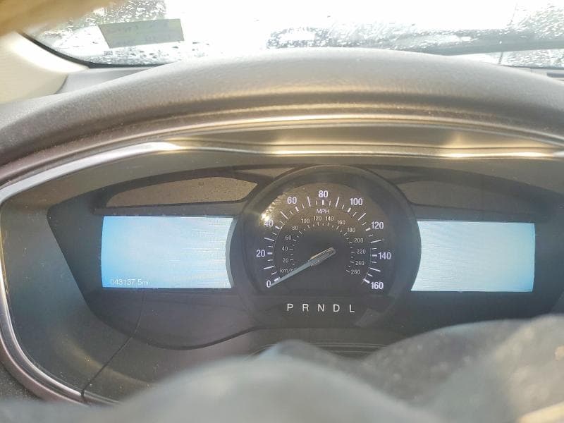 2020 FORD FUSION SE 9