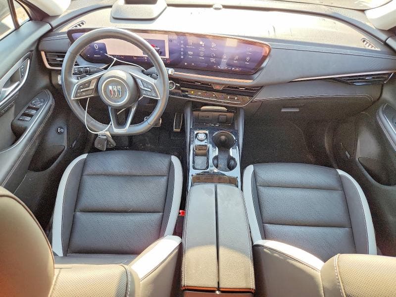 2024 BUICK ENVISION ESSENCE 8