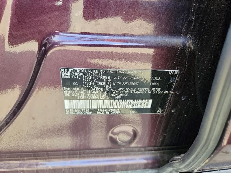 2017 TOYOTA RAV4 XLE 12