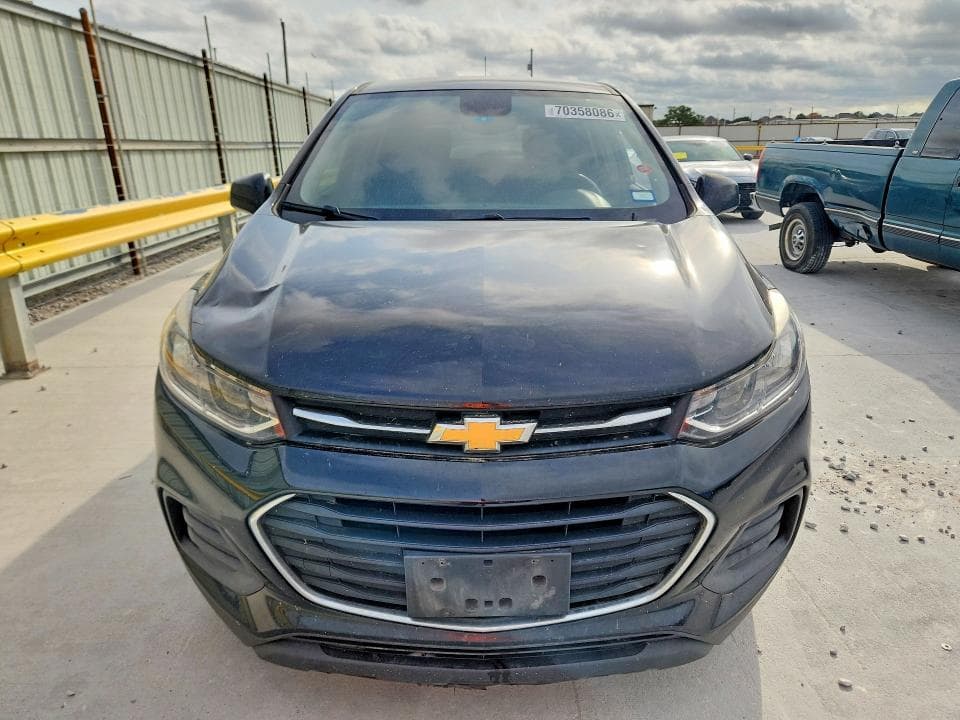 2020 CHEVROLET TRAX LS 5