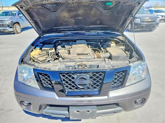 2019 NISSAN FRONTIER SV 11