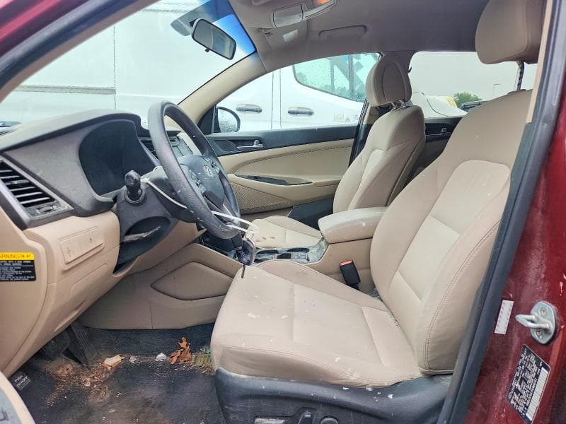 2017 HYUNDAI TUCSON SE 7