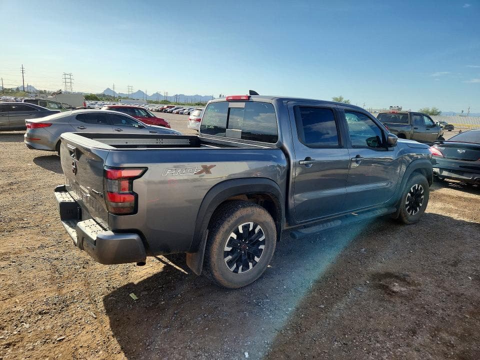 2024 NISSAN FRONTIER PRO-X 3