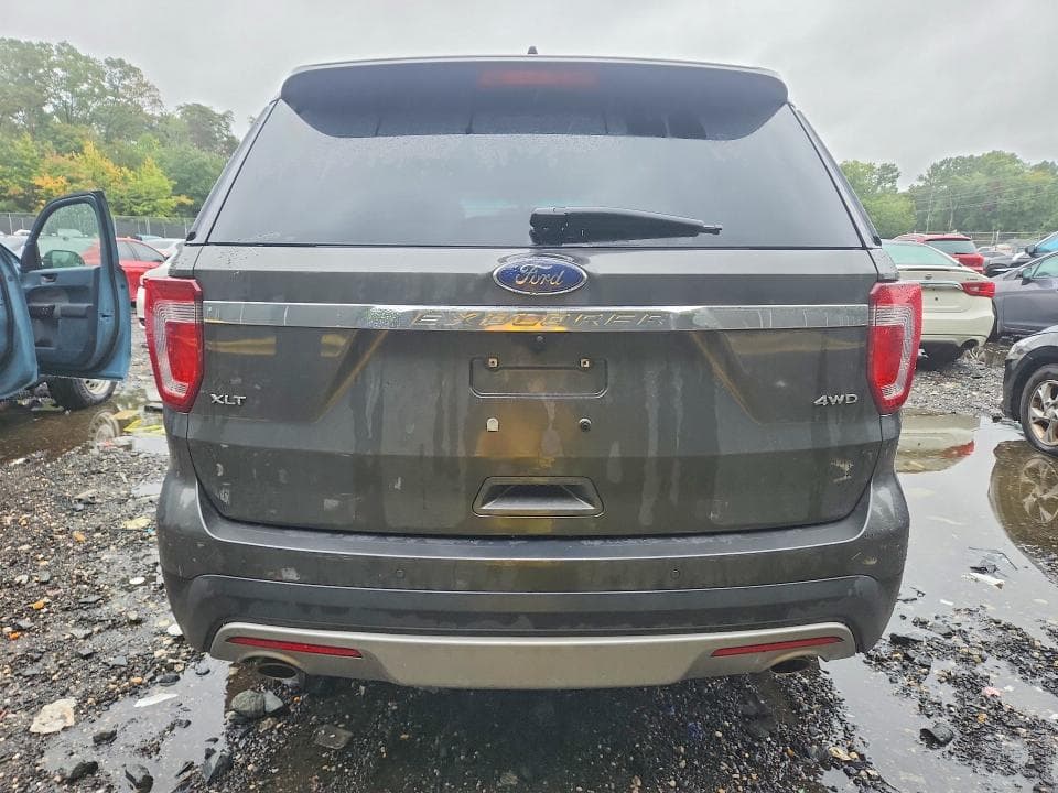 2017 FORD EXPLORER XLT 6