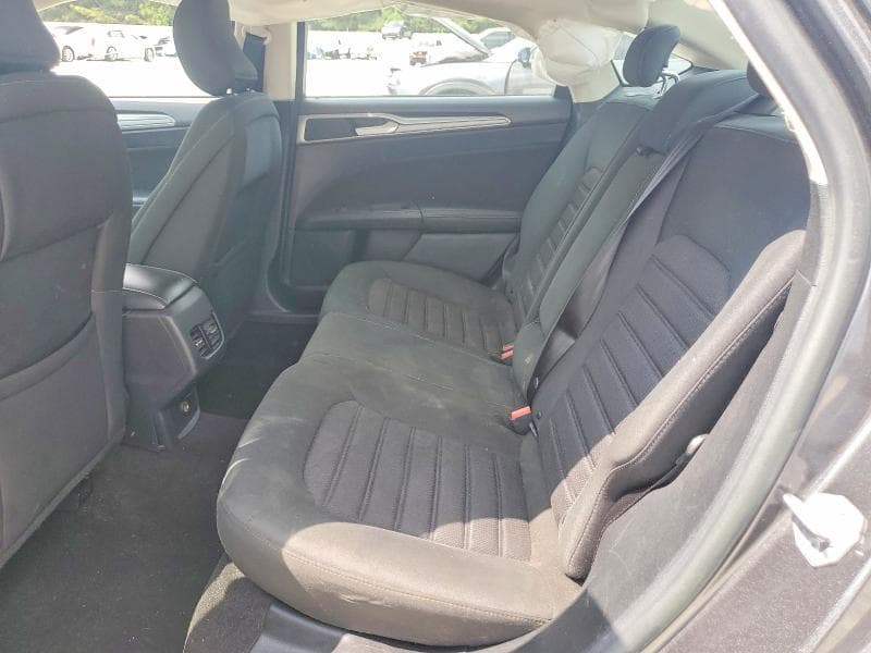 2019 FORD FUSION SE 10