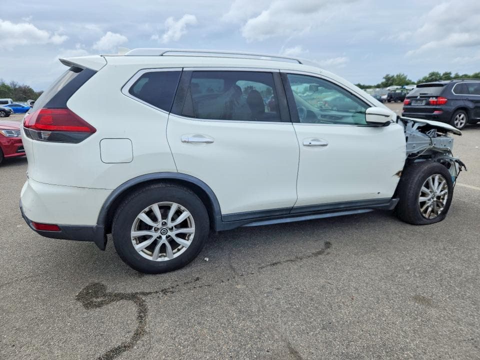 2020 NISSAN ROGUE SV 3