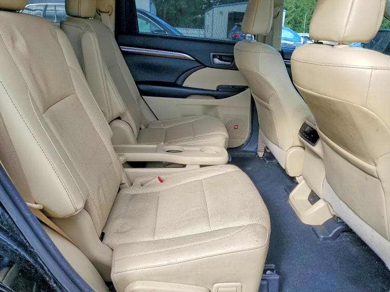 2017 TOYOTA HIGHLANDER HYBRID LIMITED 11