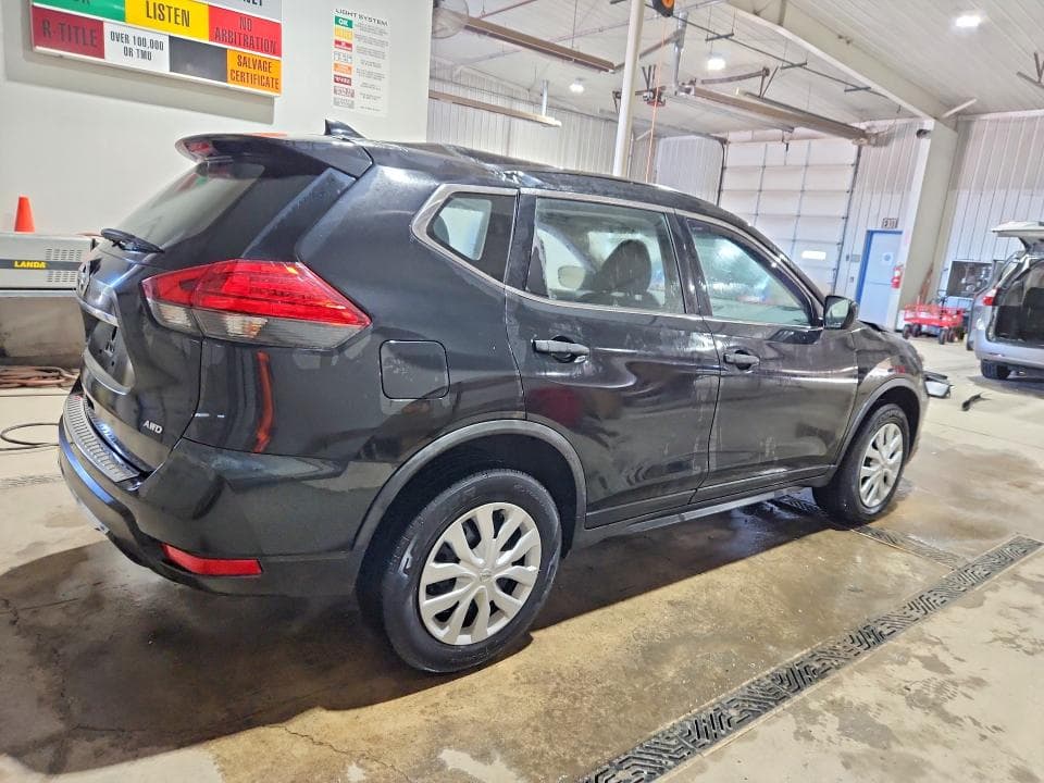 2017 NISSAN ROGUE S 3