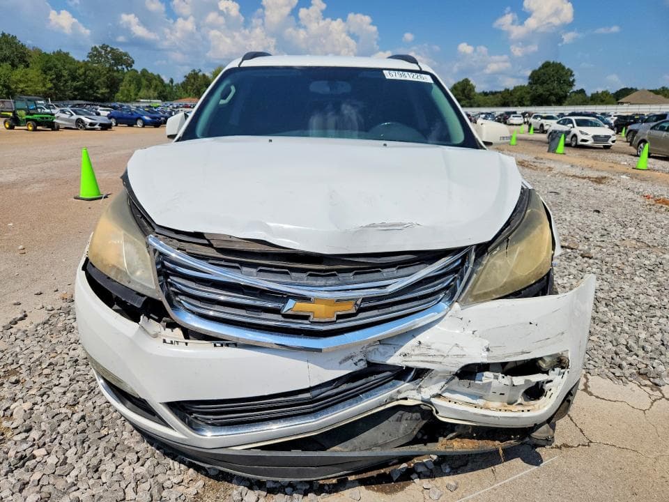 2017 CHEVROLET TRAVERSE LT 5