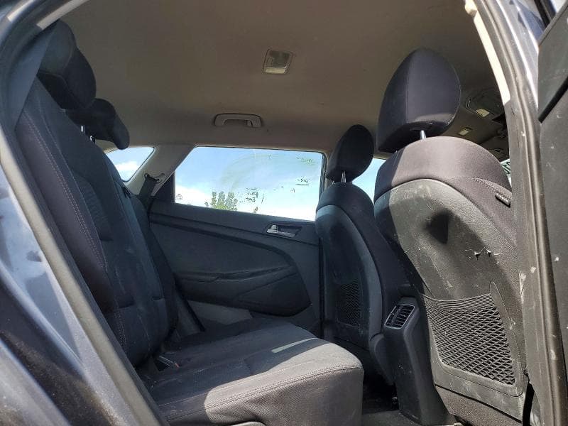 2019 HYUNDAI TUCSON SE 11