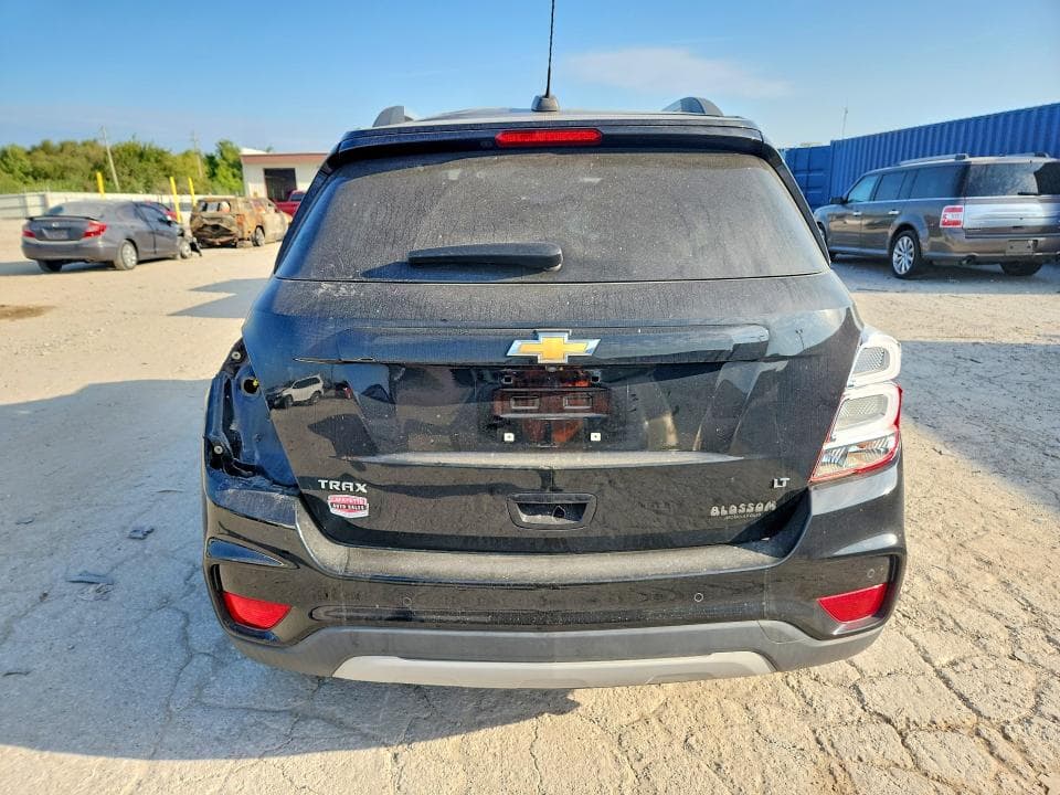 2020 CHEVROLET TRAX 1LT 6