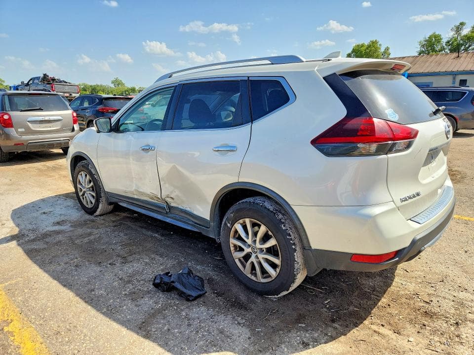 2018 NISSAN ROGUE SV 2