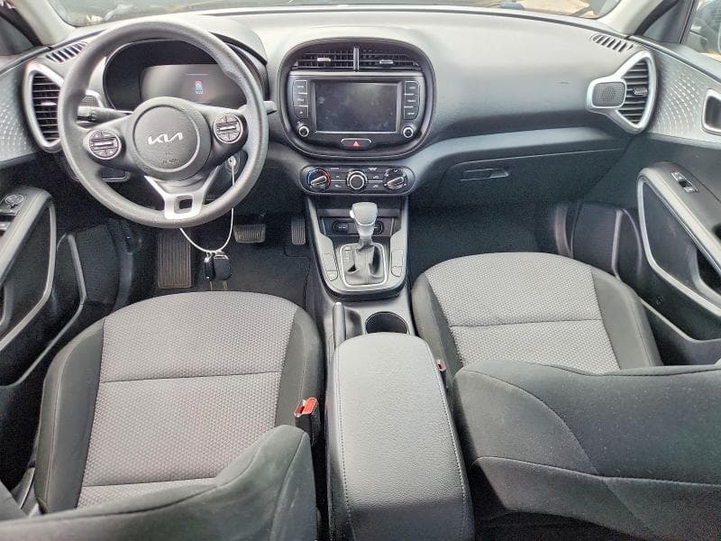 2023 KIA SOUL LX 8