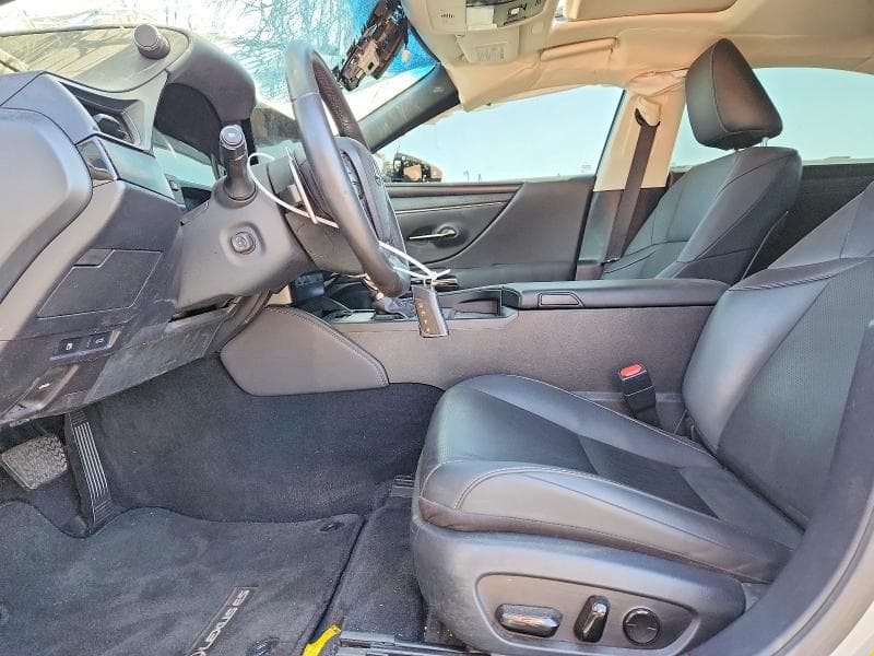 2023 LEXUS ES 300H BASE 7