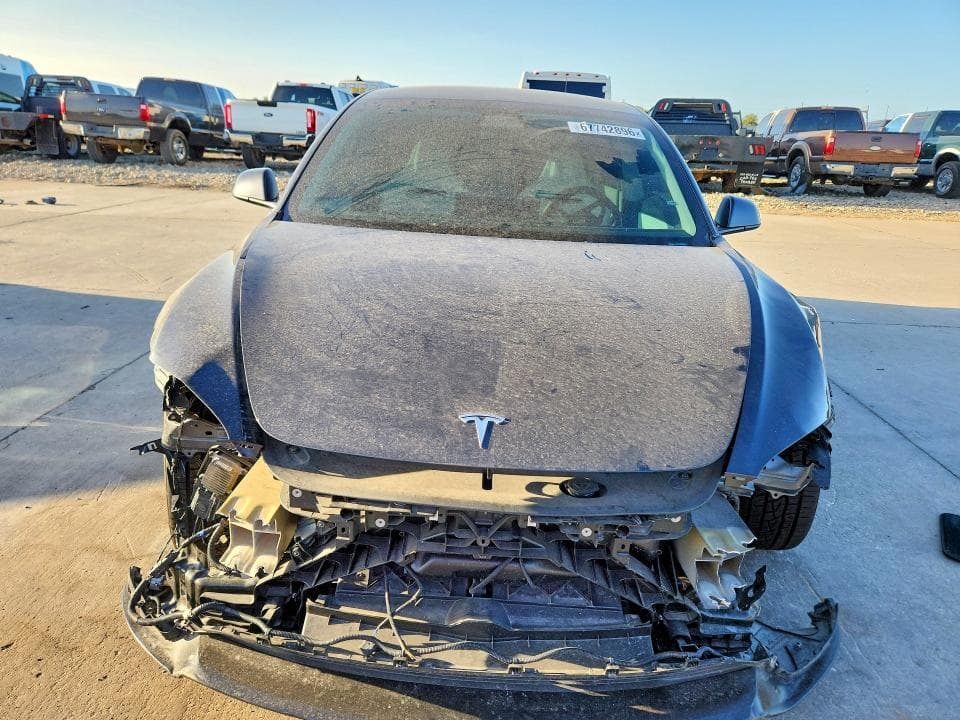 2024 TESLA MODEL 3 5