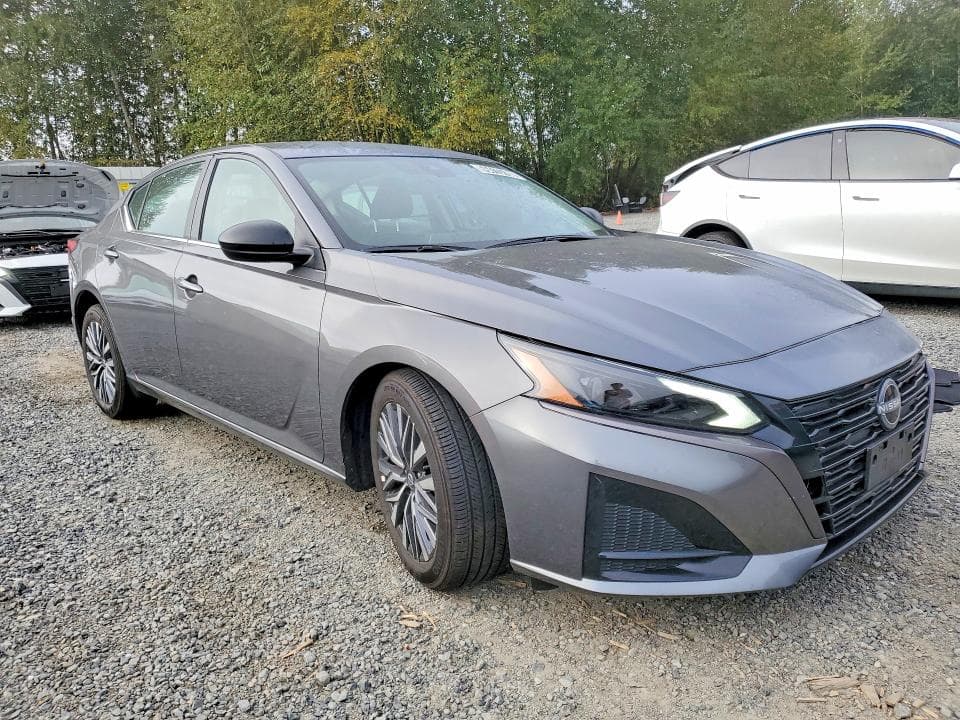 2026 NISSAN ALTIMA SV 4