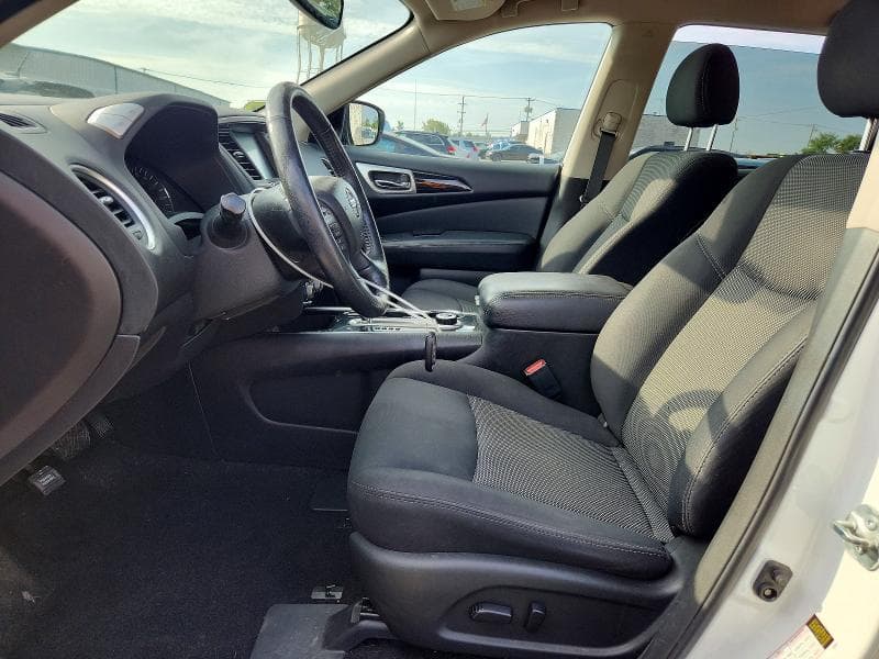 2019 NISSAN PATHFINDER SV 7